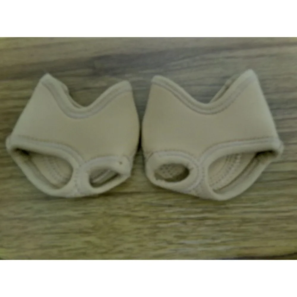Pre-Owned Dance Foot Undeez Danz N Motion Neoprene Tan Large